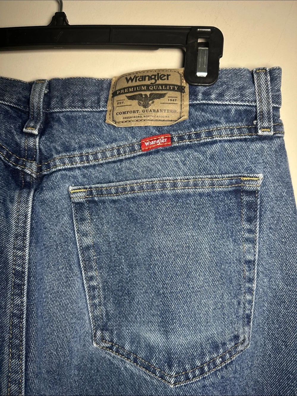 Wrangler vintage Classic Men's Blue 32 x 32 Denim Jeans